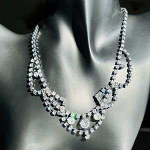 Exquisite 1950s Clear Crystal Rhinestone Statement Necklace